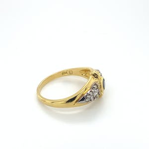 18kt gouden ring met saffier en diamant, maat 51/17, 4,02gr kopen? Bied vanaf 270!