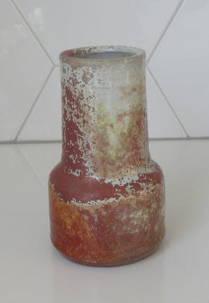 Niet of onleesbaar gesigneerd - Studio Keramiek vaasje met prachtig glazuur oa. ossenbloed en celadon kopen? Bied vanaf 10!