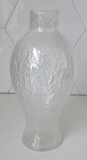 Floris Meydam - Blanke elegante gevormde Airbubble vaas kopen? Bied vanaf 10!