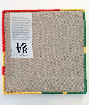 Robert Indiana - "Love"- Teppich - Limited Edition - signiert - nummeriert (40 x 40 cm) kaufen? Bieten Sie von 180!