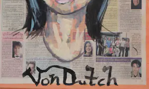 Peter Klashorst - ingelijst acryl op Thaise krant op board - 2004 kopen? Bied vanaf 199!