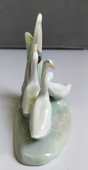 Lladro - Beeldje met drie ganzen kopen? Bied vanaf 20!