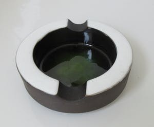 Potterie Ravelli - Asbak met craquele glazuur kopen? Bied vanaf 1!