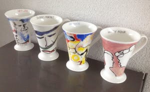 Alessi - Vier ALESSI-lepels en vier koffiebekers uit de Art-collection kopen? Bied vanaf 25!