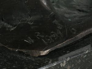 Wim Rijvers - Brons en hardsteen, Zonder titel kopen? Bied vanaf 650!