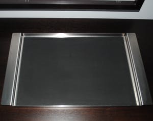 Dirk Wynants - Design dienblad Extremis Serva Tray rvs + placemat Extremis kopen? Bied vanaf 45!