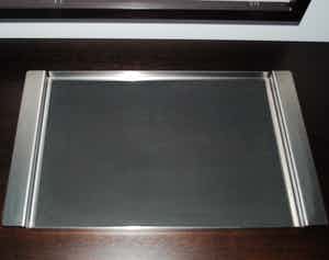 Dirk Wynants - Design dienblad Extremis Serva Tray rvs + placemat Extremis verkocht voor € 45!