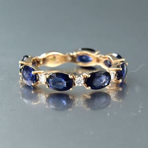 18K Goud - rood gouden ring bezet met saffier en briljant geslepen diamant kopen? Bied vanaf 550!