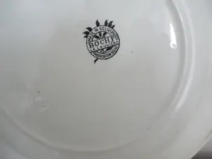 Villeroy en Boch - 3 borden Boch Freres - La Louviere kopen? Bied vanaf 50!