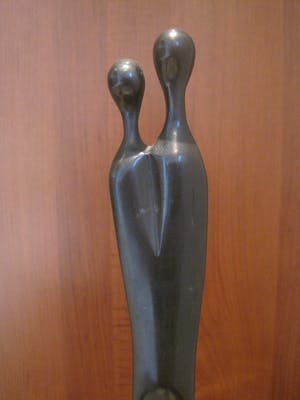 Louise Hederstrom - Beeld ‘twee worden een’ kopen? Bied vanaf 60!