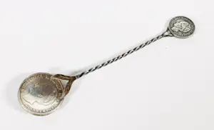 Lot van diverse zilveren voorwerpen kopen? Bied vanaf 200!