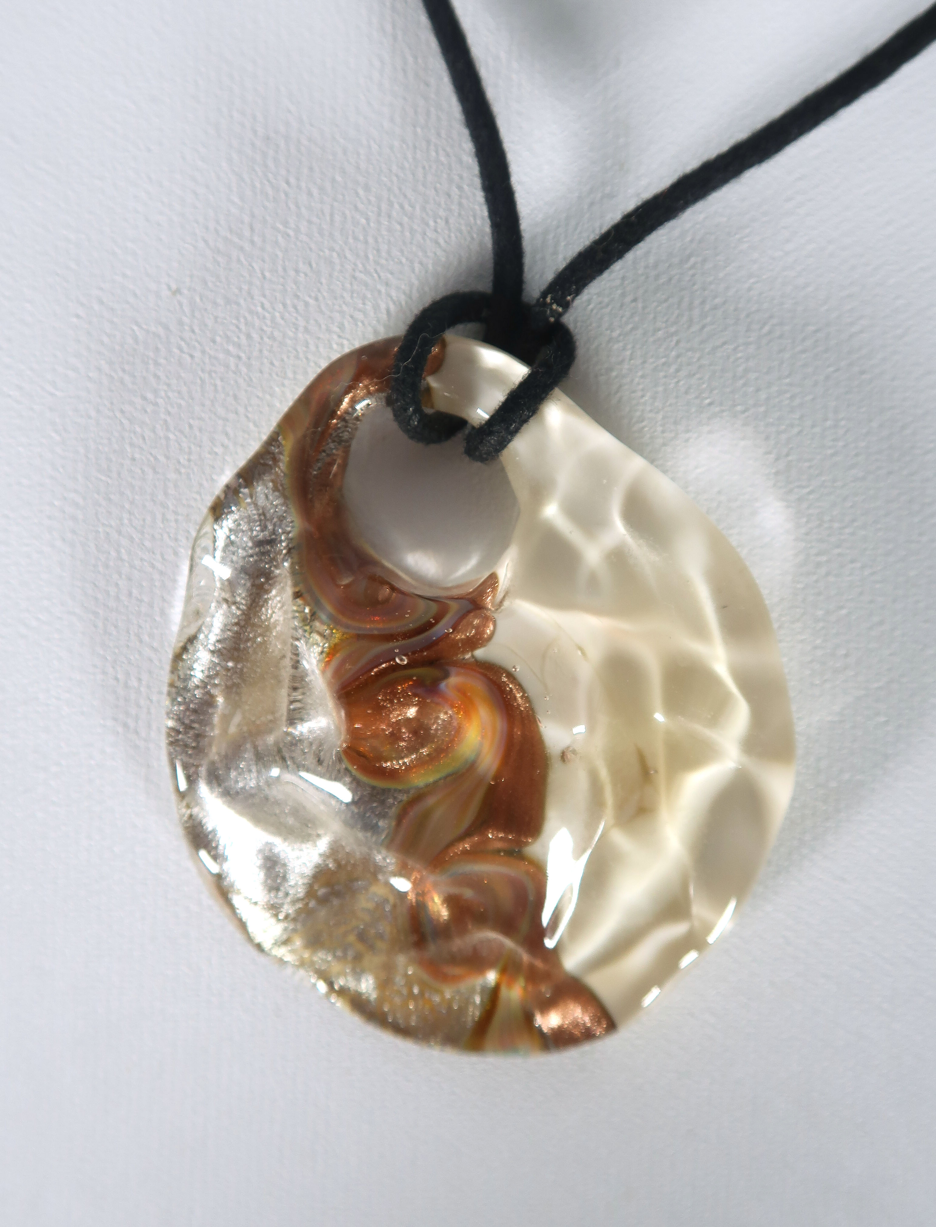 Niet of onleesbaar gesigneerd - Glas, Drie hangers, Murano kopen? Bied vanaf 1!