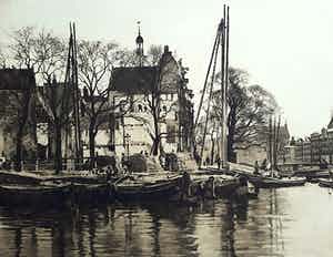 Willem Witsen - Binnenkant met afbraak, aquatint ets (groot) verkocht voor € 395!