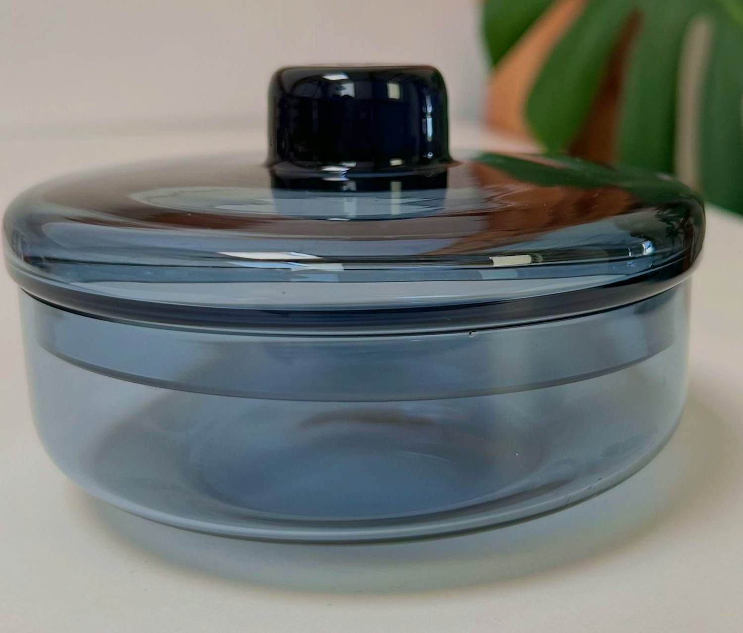 Floris Meydam - Staal Blauw Koekjes Pot of 'Bonbonniere' 1953 kopen? Bied vanaf 25!