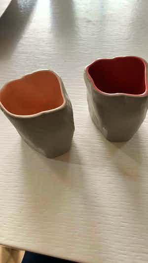Olav Slingerland - laatste kans / afgeprijsd - 2 kunst bekers van de serie Work verkocht voor € 1!