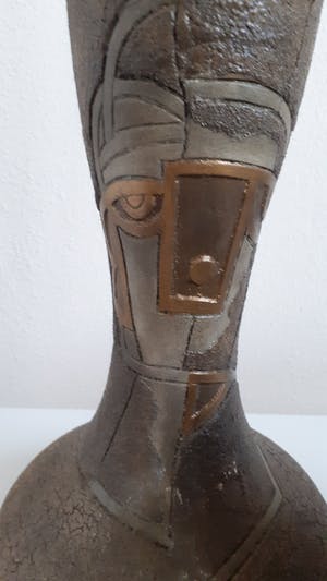 Niet of onleesbaar gesigneerd - Drie natuur stenen Vazen uit jaren 60-70 Spanje kermaiek atelier kopen? Bied vanaf 55!