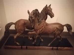 Francoise Gilot - Twee bronzen paarden verkocht voor € 150!