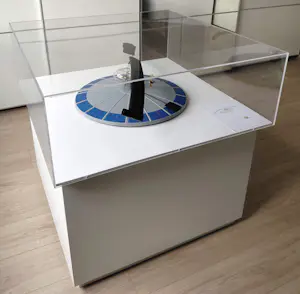 Panamarenko - Vliegend eiland, mechanisch object (groot!) kopen? Bied vanaf 1995!