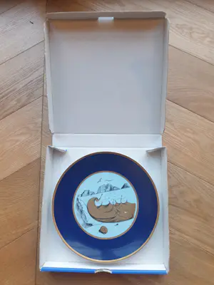 Salvador Dali - Porseleinen bord "Aquarius" diameter 21 cm kopen? Bied vanaf 50!