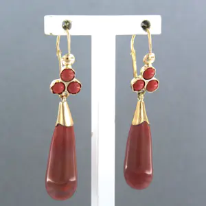 14k geel gouden oorhangers bezet met agaat kopen? Bied vanaf 230!
