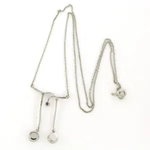 Platina collier met een middenstuk met roos single cut diamanten tot 0.92ct kopen? Bied vanaf 760!