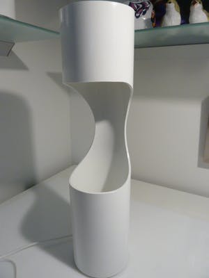 Niet of onleesbaar gesigneerd - Design tafellamp (naar ontwerp NEBU vintage jaren ‘70) kopen? Bied vanaf 1!