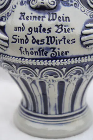 Niet of onleesbaar gesigneerd - Prachtige Orginele Gerzit Steengoed Baardman Kruik (20e eeuw) kopen? Bied vanaf 1!