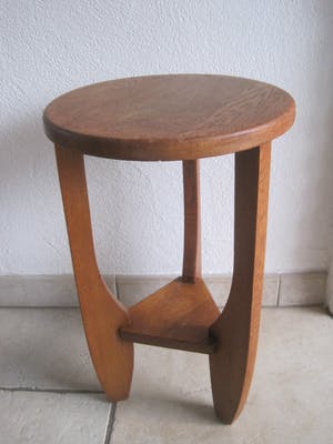 Curiosa - Amsterdamse School bijzettafel, plantentafel of kruk. kopen? Bied vanaf 75!