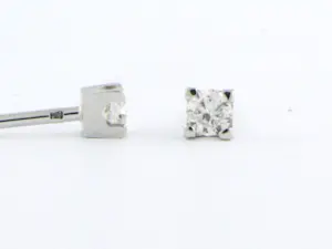 18k gouden solitair oorknoppen bezet met briljant geslepen diamant tot. 0,12ct kopen? Bied vanaf 210!