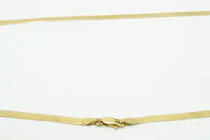 01- 14 karaats geelgouden choker met platte gladde schakels kopen? Bied vanaf 560!