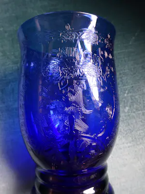 Glasblazerij Leerdam - Copier: Wilhelmina glas of beker- 25 jarig jubileum 1898-1923 kopen? Bied vanaf 40!