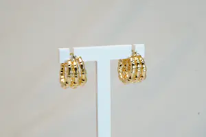 43 - 18 karaats paar geelgouden holle bamboe oorclips kopen? Bied vanaf 280!