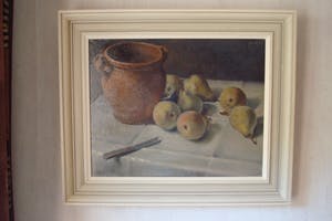 Anthonie Pieter Schotel - Stilleven bruine aarden pot met fruit kopen? Bied vanaf 185!