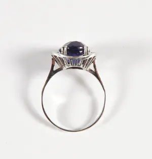 Amethist collier met 14 kt. witgouden ring bezet met diamant en amethist kopen? Bied vanaf 300!