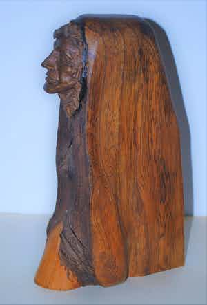 Brons (Onbekend) - Brons in houten beeld verkocht voor € 45!