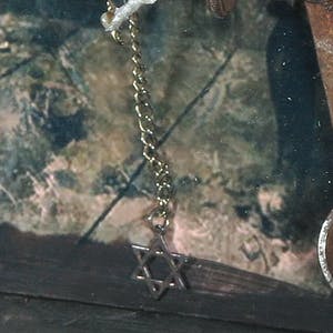 Julia Winter - Assemblage met foto en passer, Destiny kopen? Bied vanaf 250!