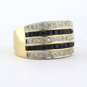 18k gouden ring bezet met saffier en single cut geslepen diamant tot. 0.36ct kopen? Bied vanaf 600!