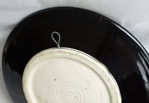 Brian Gartside - Aardewerk – bord – doorsnede 31,5 cm kopen? Bied vanaf 35!