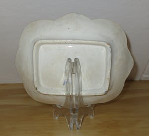 Niet of onleesbaar gesigneerd - Italiaans Antiek Majolica schaaltje kopen? Bied vanaf 1!