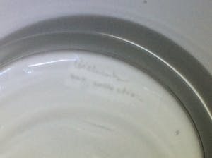 H.J. Richartz - TWEE KLEURRIJKE GLAZEN SCHALEN kopen? Bied vanaf 32!