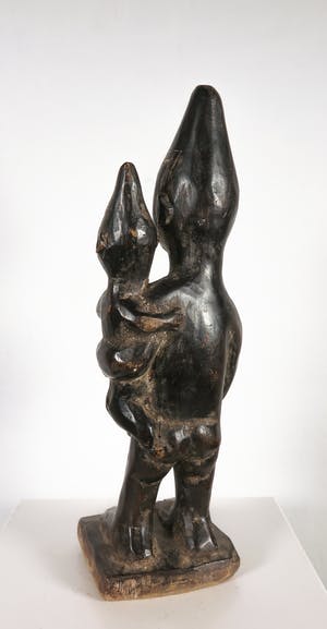 Yoruba - Houten vruchtbaarheidsbeeld van vrouw met kind kopen? Bied vanaf 1!