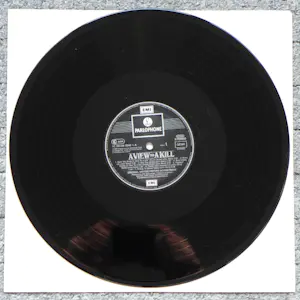 John Barry - James Bond A view to kill LP signiert Roger Moore Tanya Roberts Grace Jones +3 kopen? Bied vanaf 199!