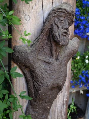 Klaas Pijlman - Buste van Chamotte / Aardewerk op paneel , Jezus Christus - ca. 1970 kopen? Bied vanaf 1!