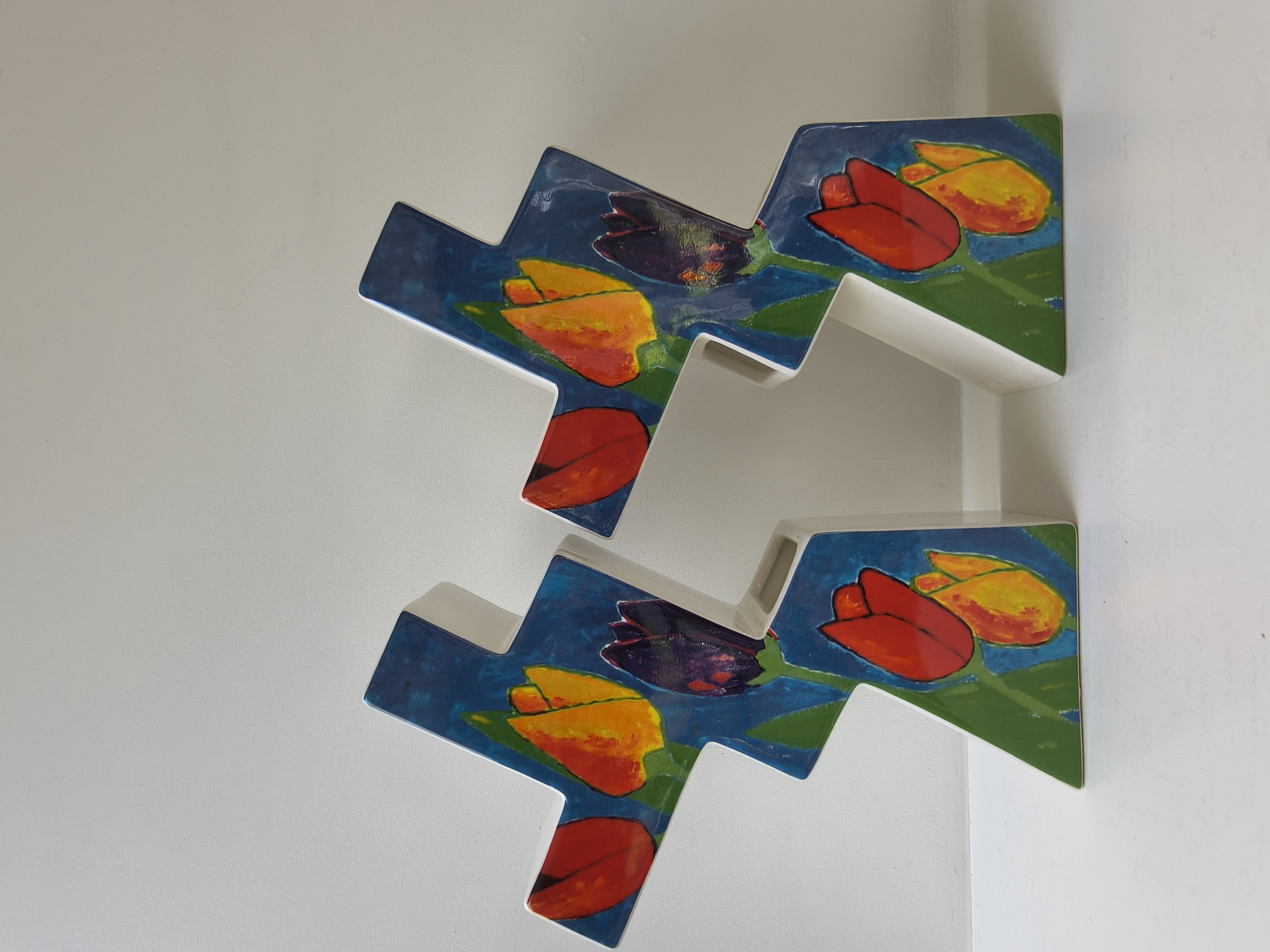Buy Plateelbakkerij Schoonhoven - Bijzondere tulpenvazen Janine Lokhorst – Schoonhoven Keramiek – Philadelphia 50? Bid from 45!