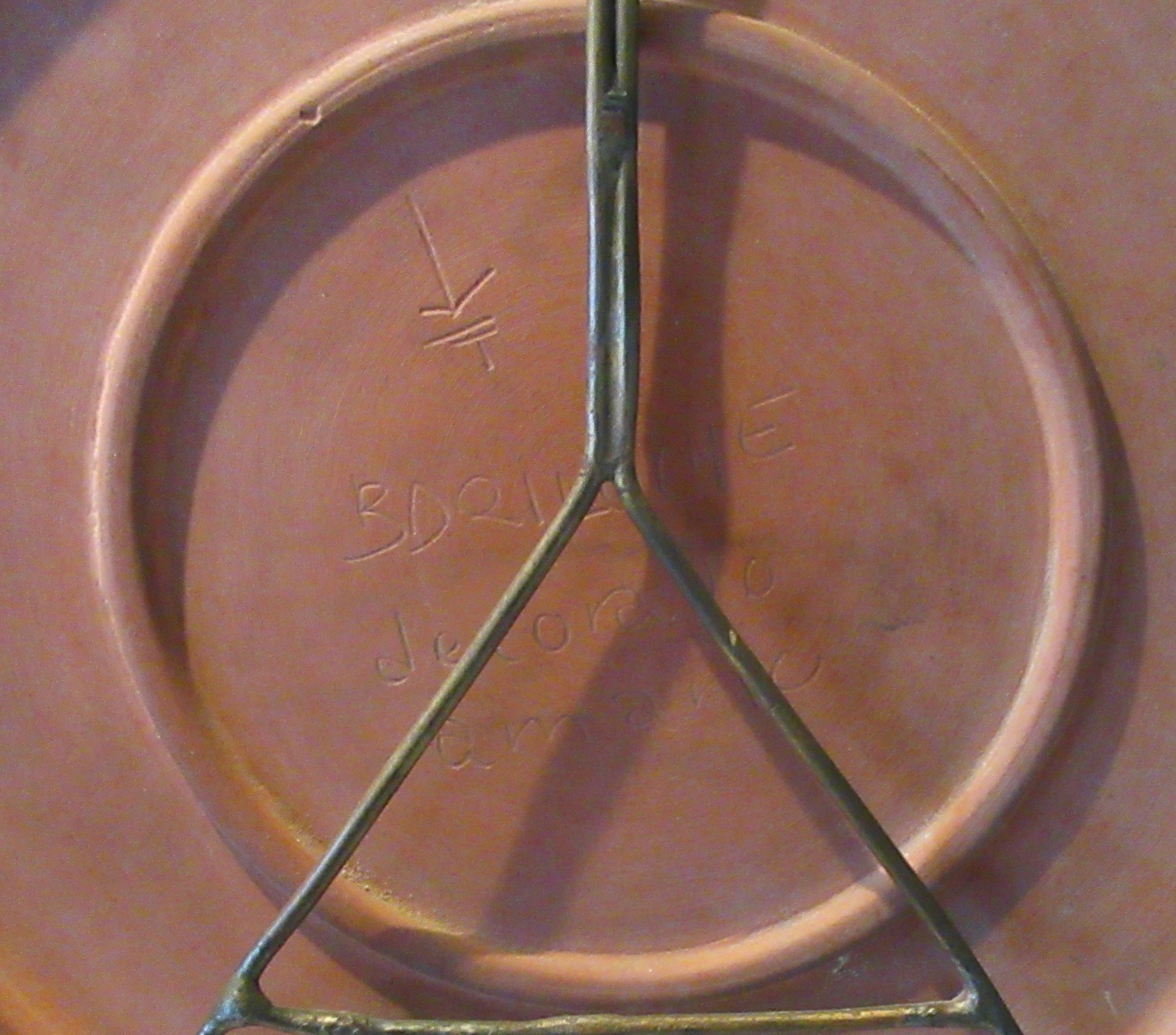 Niet of onleesbaar gesigneerd - Bariloche terracotta sierbord kopen? Bied vanaf 1!