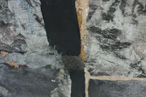 Jan Miechels - Acryl en collage, Kloof / Collage III - Ingelijst kopen? Bied vanaf 70!