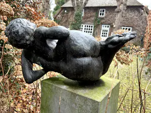 Clemens Pasch - prachtig en vrolijk wulps vrouwenbeeld in brons kopen? Bied vanaf 1200!