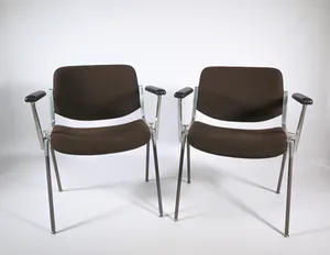 Giancarlo Piretti - voor Castelli - Set van zes vintage DSC 106 stoelen kopen? Bied vanaf 100!