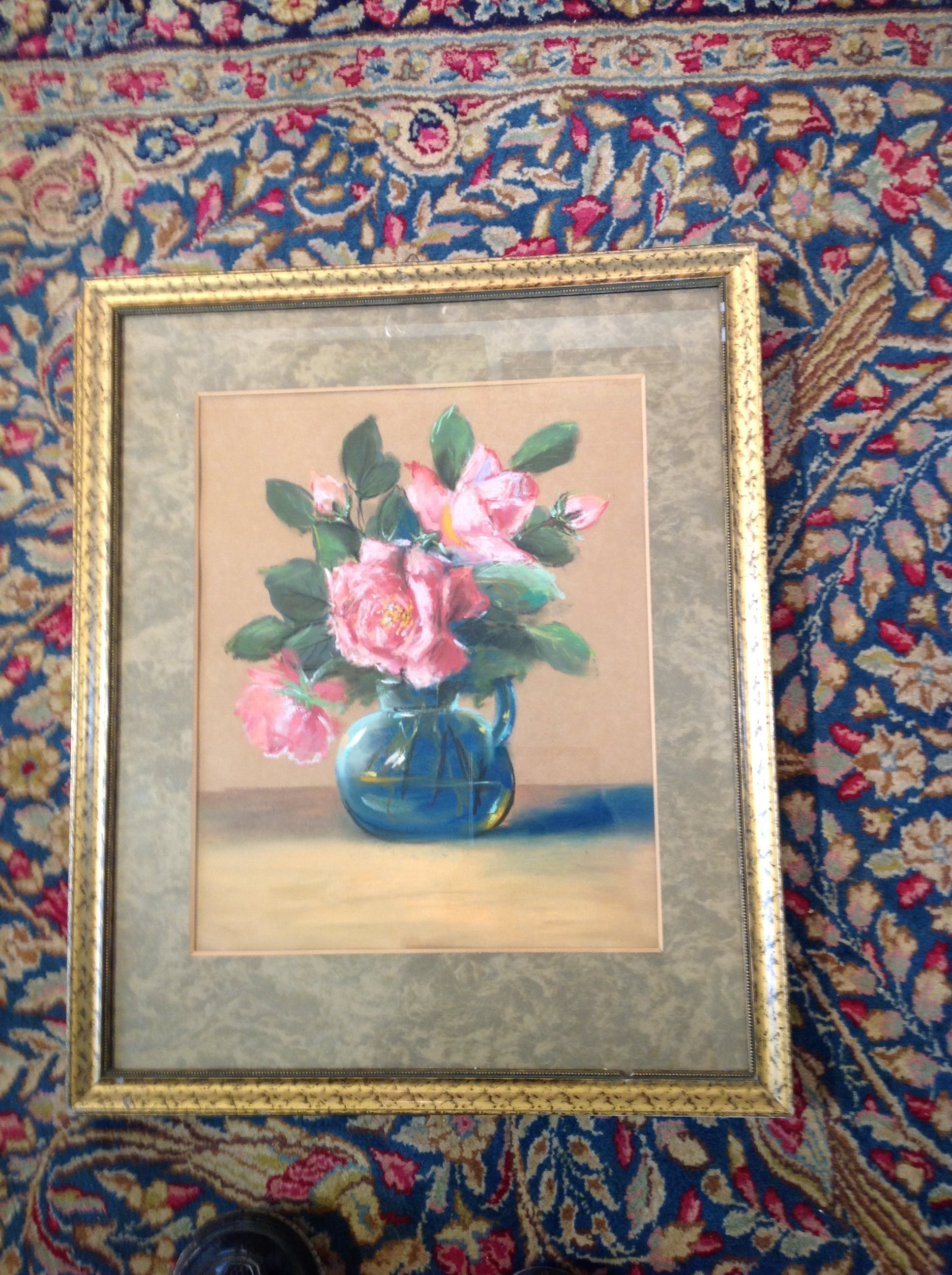 Niet of onleesbaar gesigneerd - blauwe vaas met rozen kopen? Bied vanaf 1!