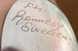 F.M. Konstglas - Kunstglazen figuur van een zwaluw kopen? Bied vanaf 48!